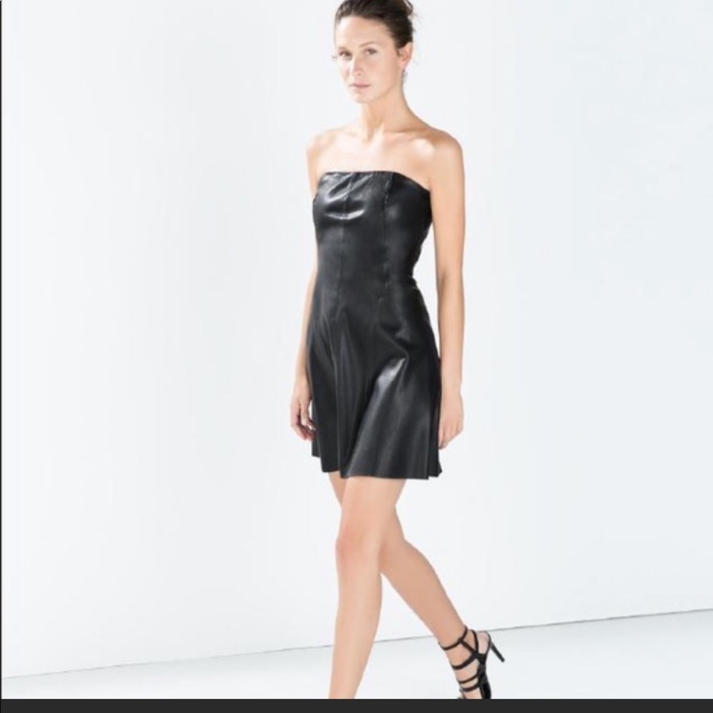 Zara strapless dress